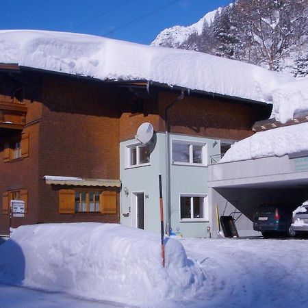 Haus Konzett Hotell Klosterle am Arlberg Eksteriør bilde